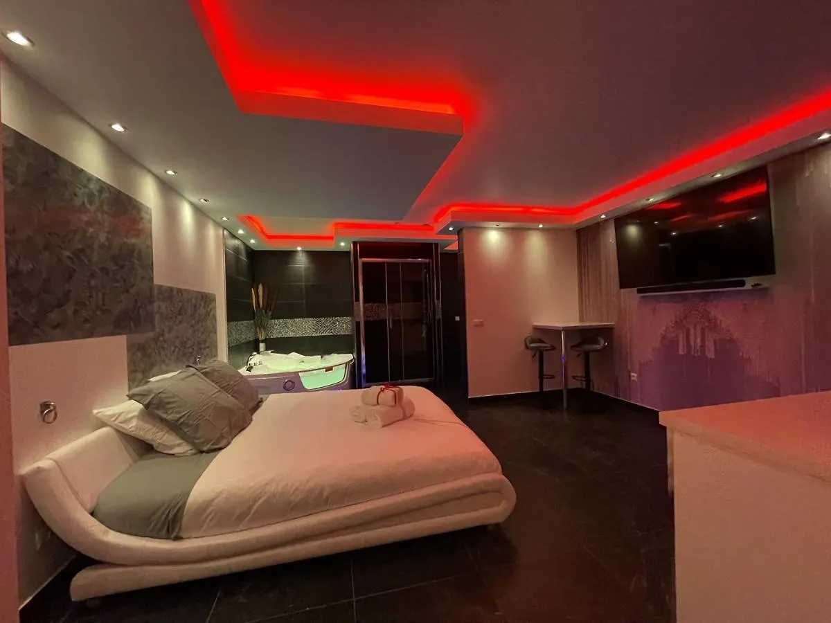 Appart hôtel La desiroom Fréjus France